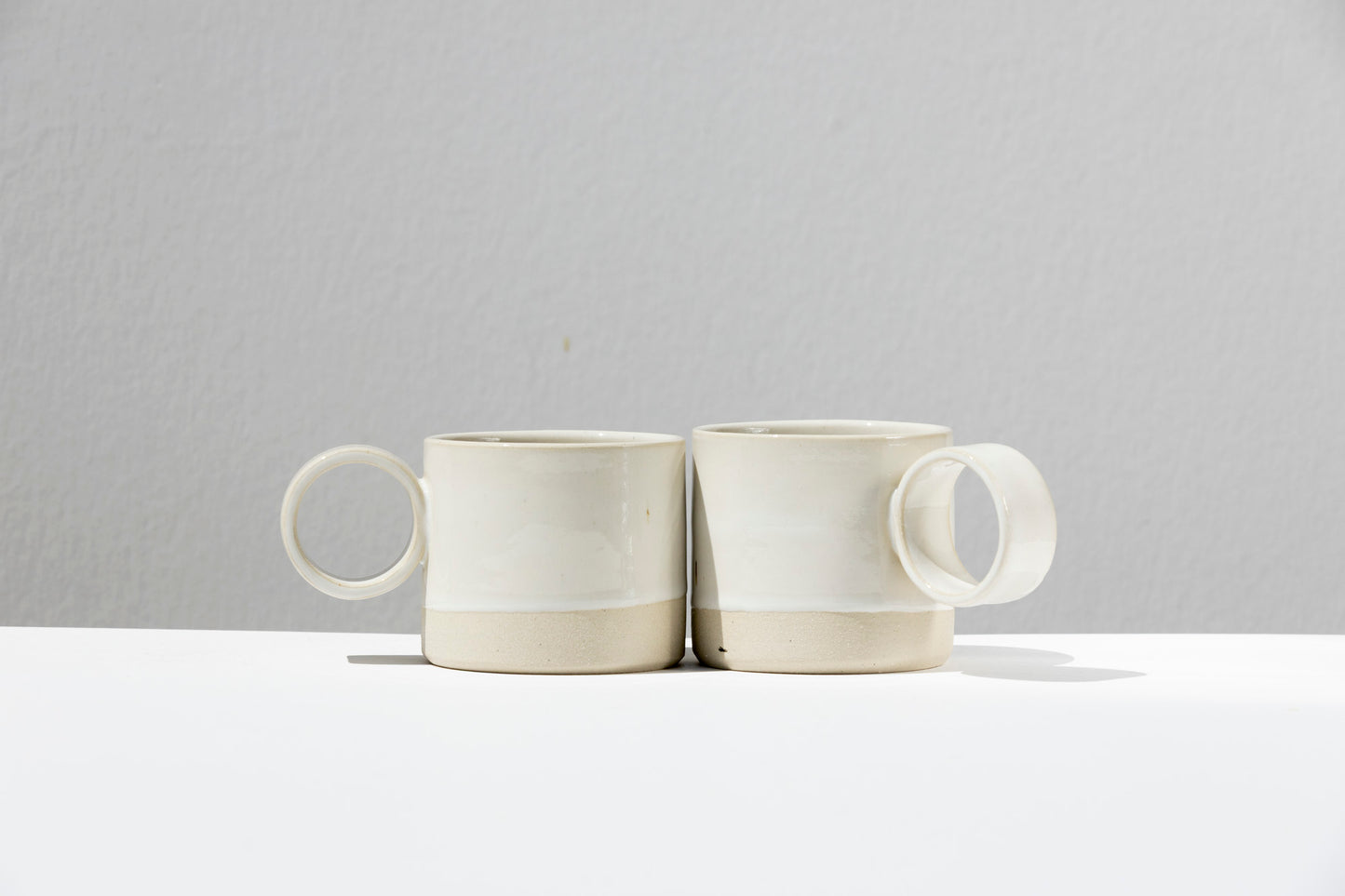 Set of 2 White Stoneware Mugs