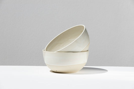 Set of 2 White Stoneware Bowls